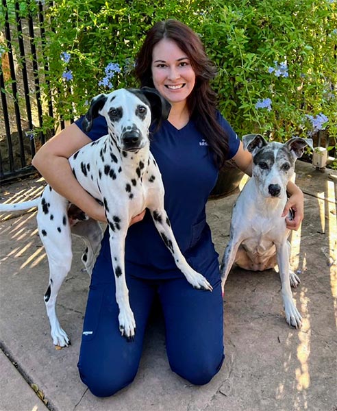 Dani , Veterinary Assistant