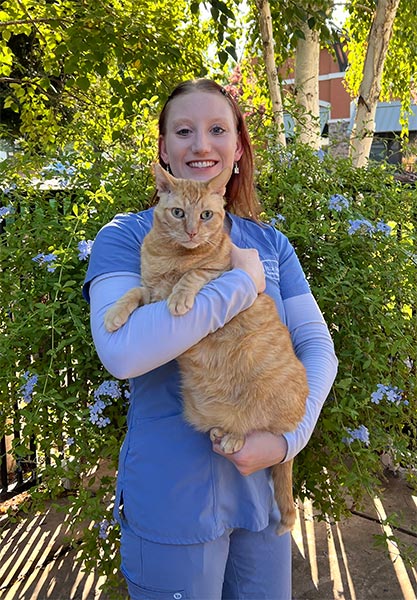 Marina , Veterinary Assistant